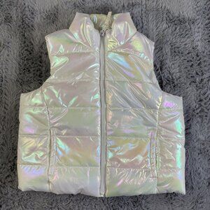 SO Girls Iridescent Puffer Vest Sherpa Lining Size 6/6X White Shiny Outerwear